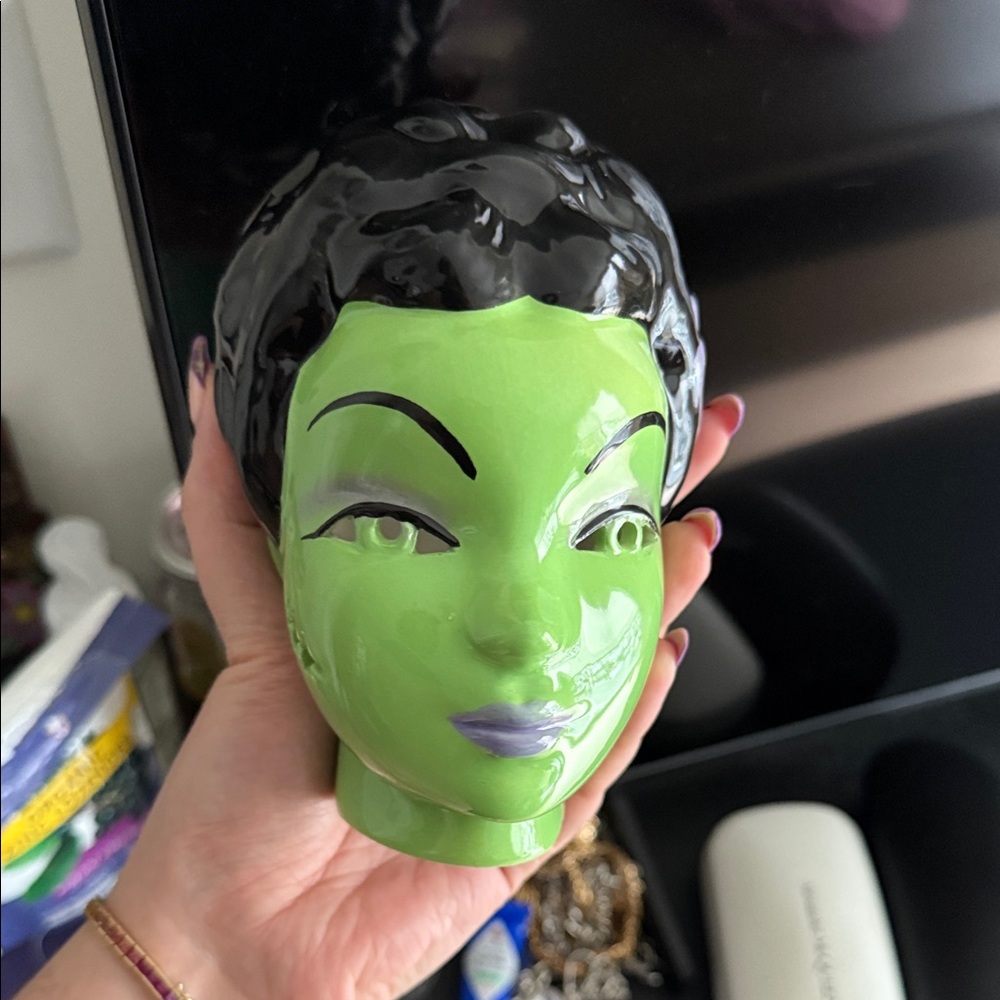 Bride of Frankenstein light up head